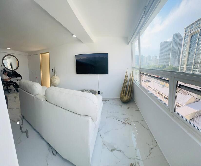 Polanco Pool Amazing View Gym Parking Apartment Mexico City